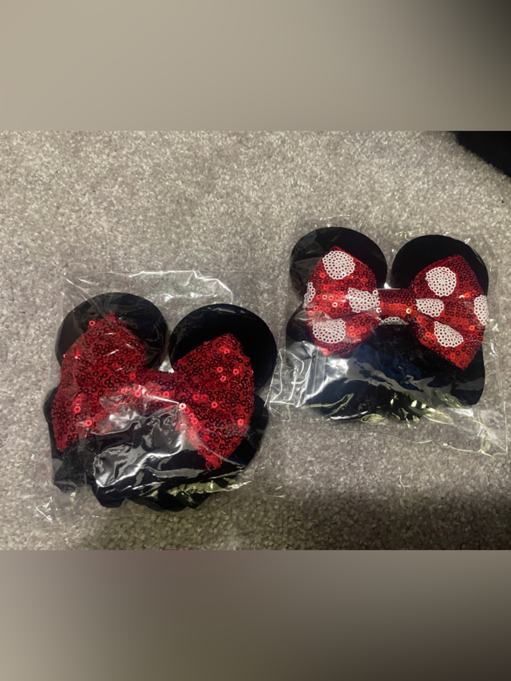 Red Sequin Bow Minnie Ear scrunchies